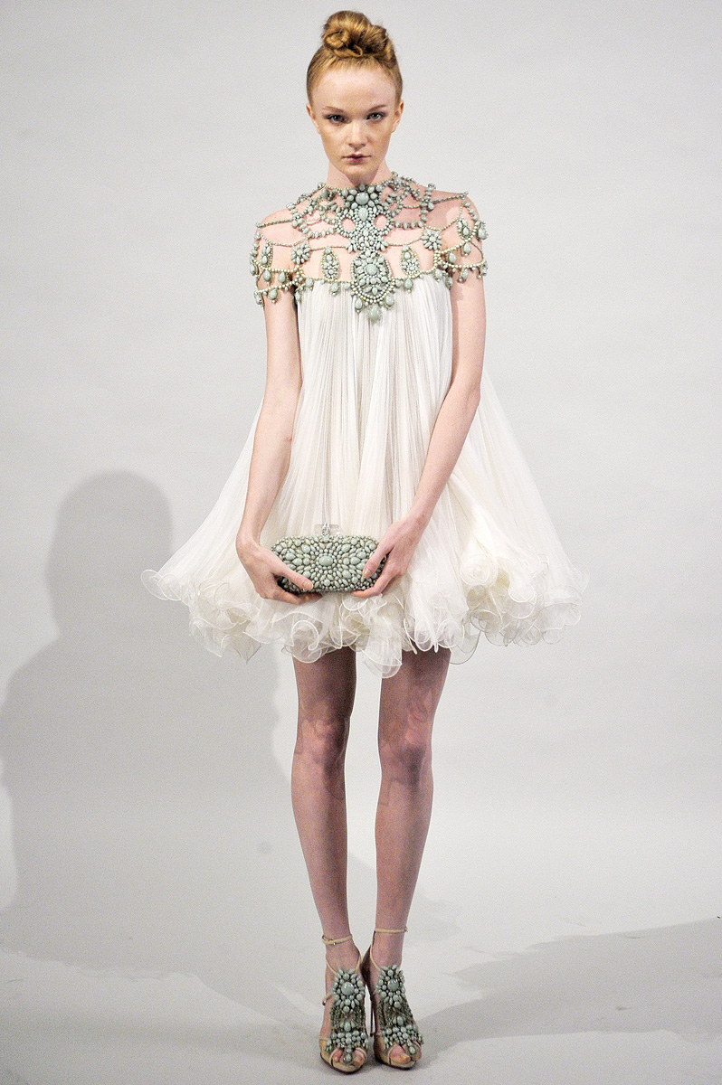 Ready to wear Spring Summer 2011 Marchesa York September 2010