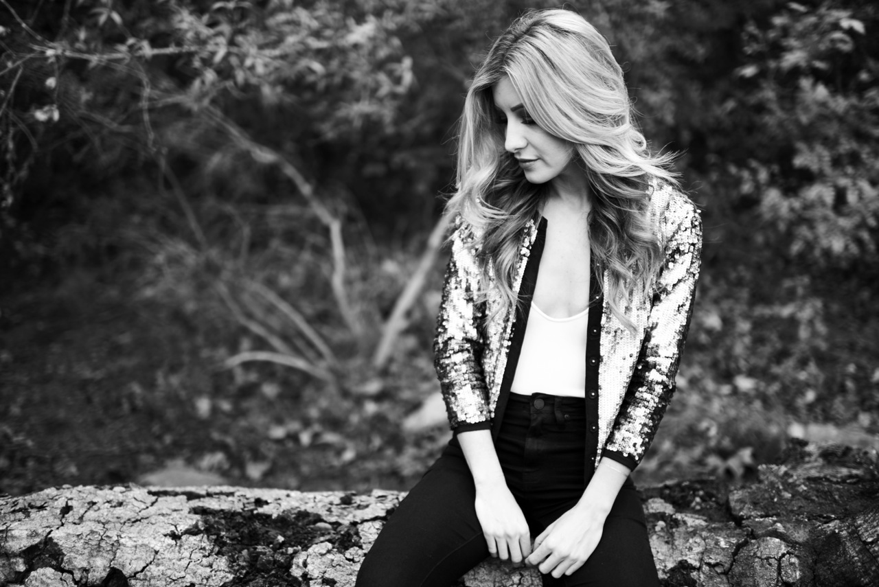 YHP_7238-BW