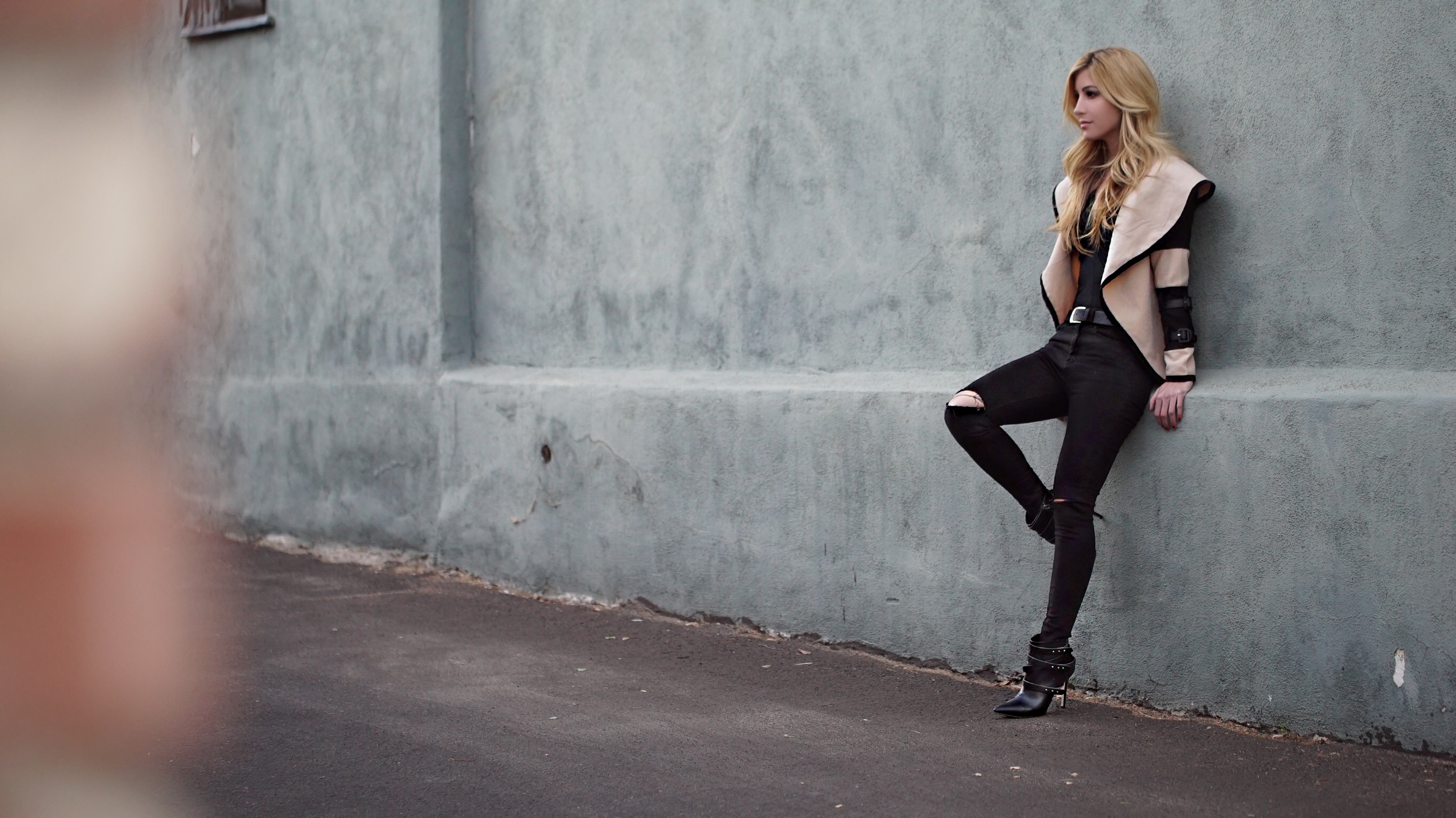 black and camel outfit